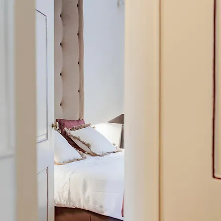 Tagus Views - 2br Alfama Castle - Historic Gem Lissabon