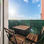 Tagus Views - 2br Alfama Castle - Historic Gem * Lisboa