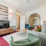 Tagus Views - 2br Alfama Castle - Historic Gem Apartamento Lisboa